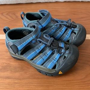 Keen Toddler Size 9